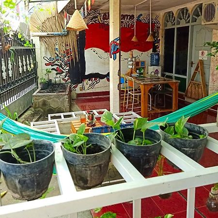 Deoplet Homestay & Gallery Γιογκιακάρτα Εξωτερικό φωτογραφία