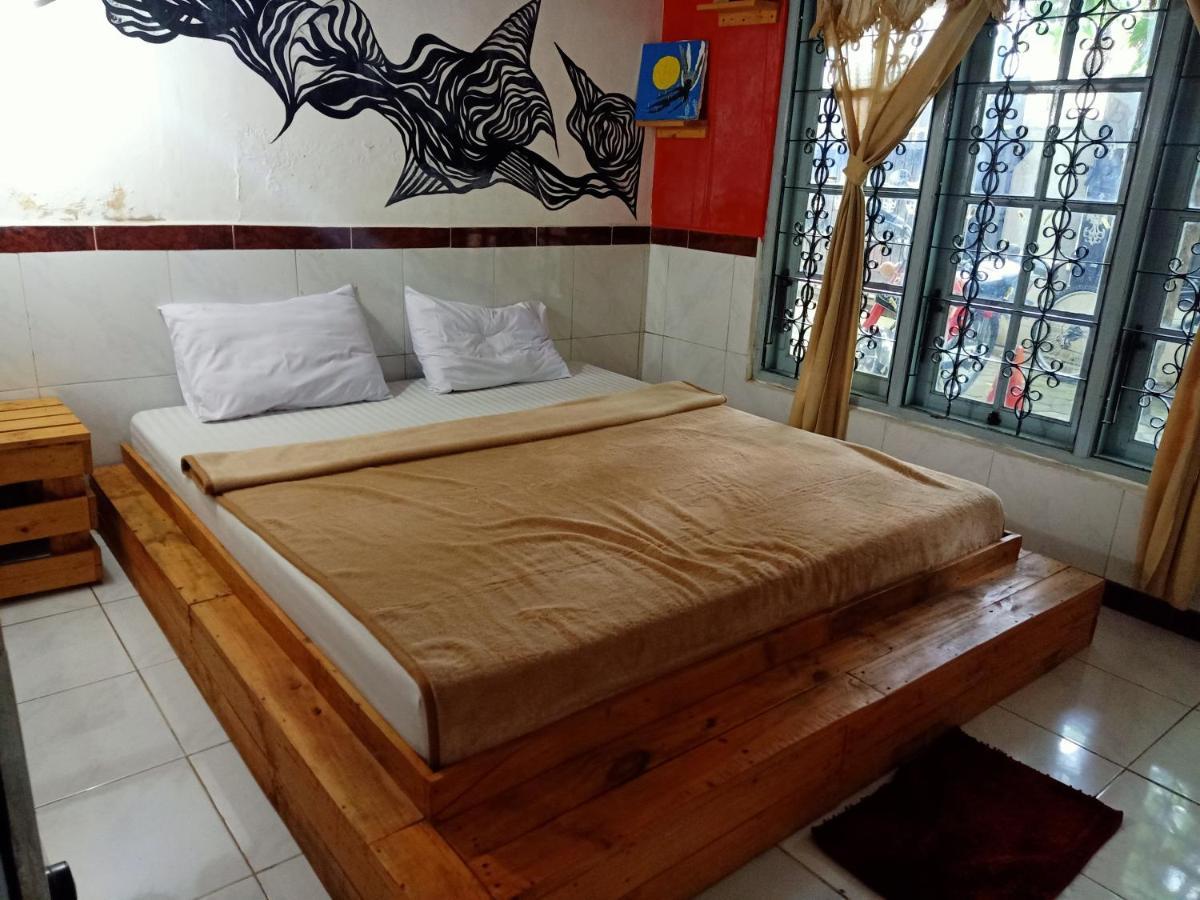 Deoplet Homestay & Gallery Γιογκιακάρτα Εξωτερικό φωτογραφία