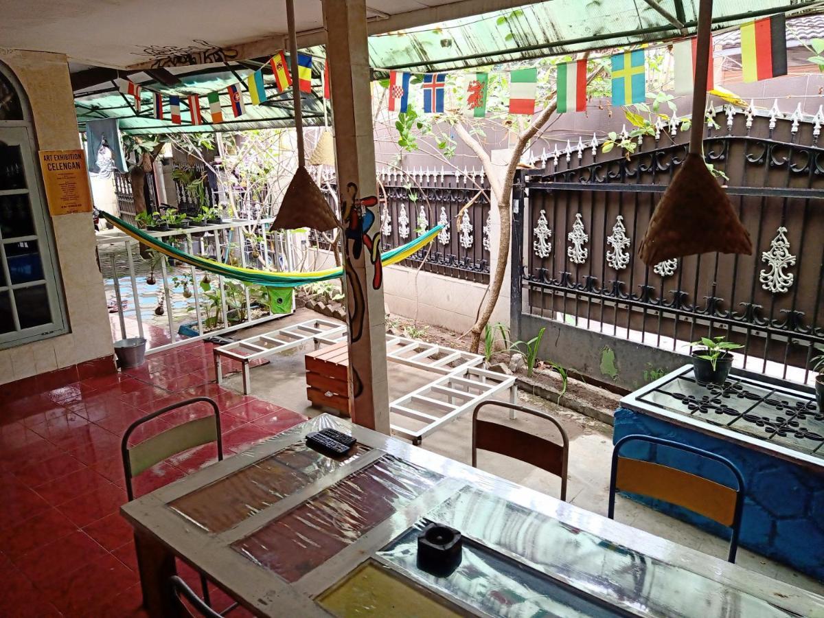 Deoplet Homestay & Gallery Γιογκιακάρτα Εξωτερικό φωτογραφία