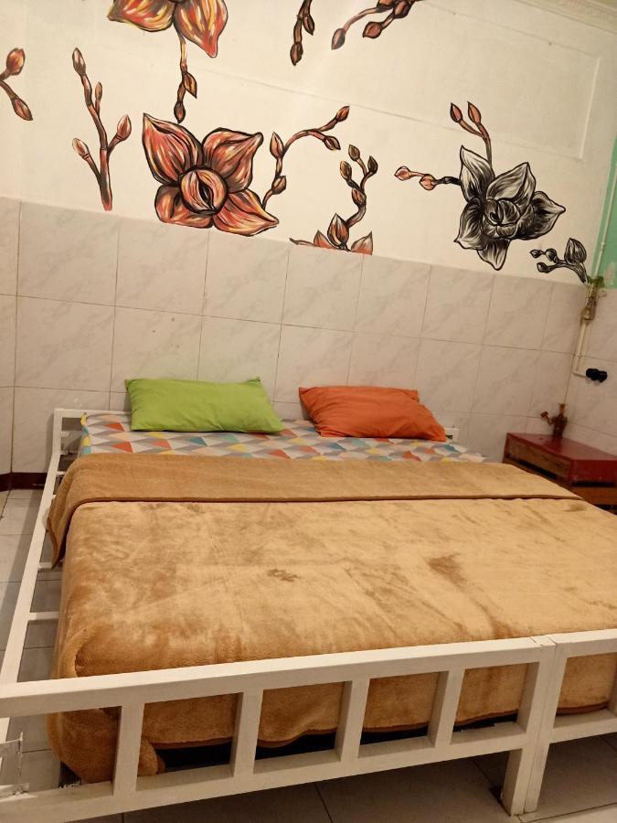 Deoplet Homestay & Gallery Γιογκιακάρτα Εξωτερικό φωτογραφία
